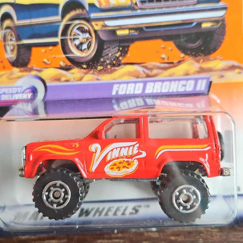 3 NWT 1999 Matchbox "Speedy Delivery" Vehicles - Picture 10 of 12